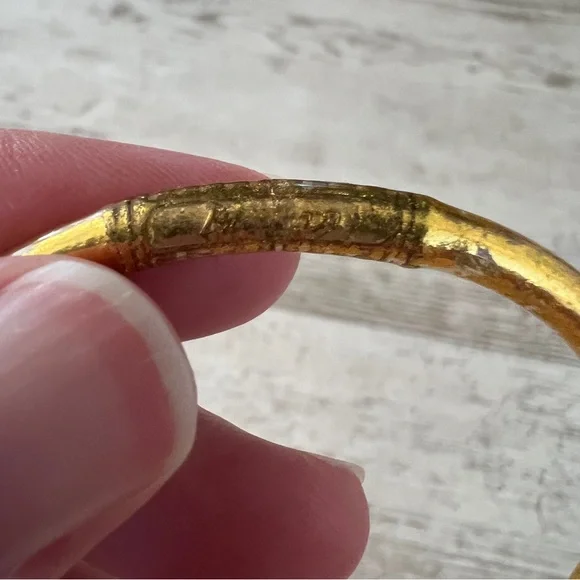 Vintage Gorgeous Elegant Gold, Black, and Green Bangle Sets - Picture 10 of 10